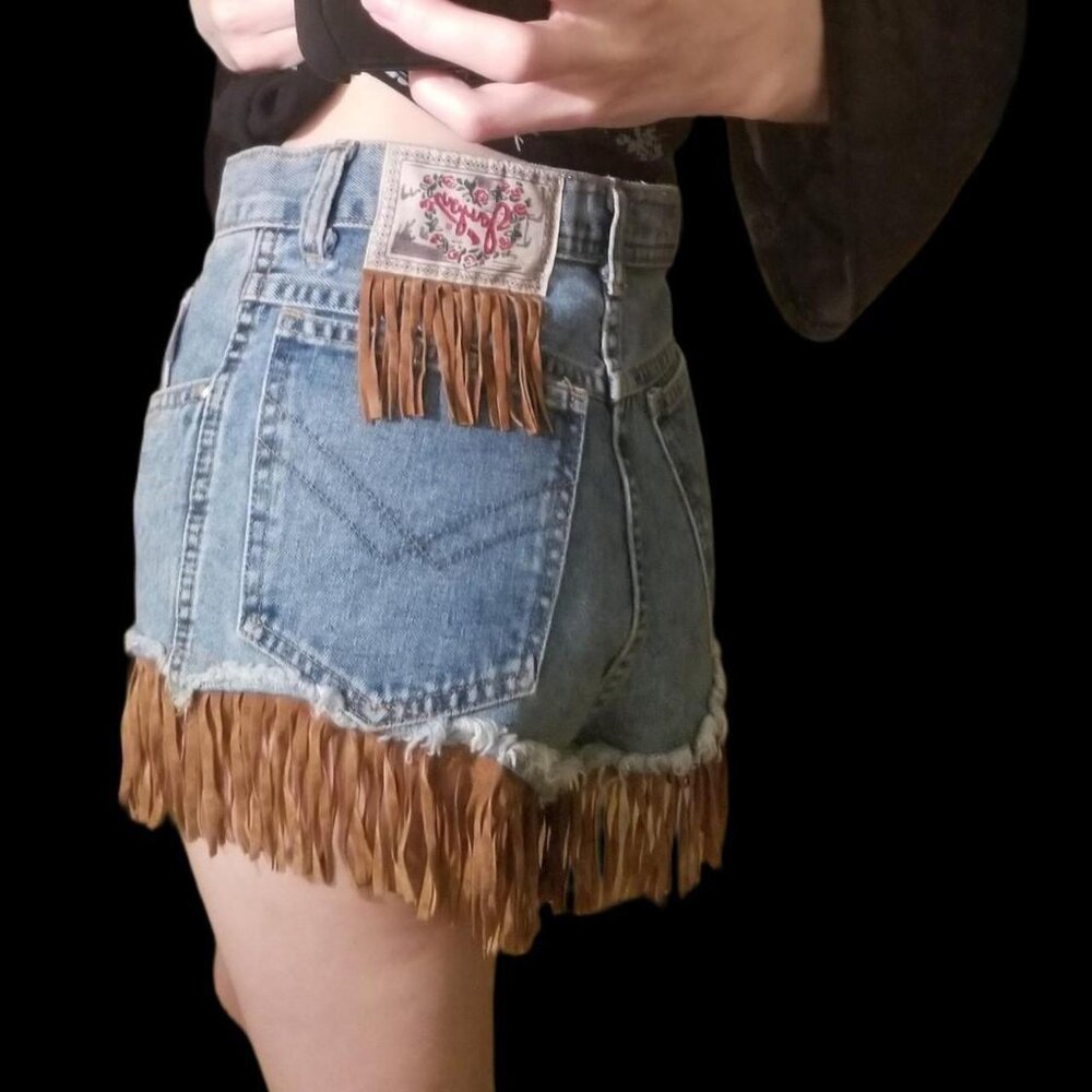 Vintage JouJou Western Fringe highwaisted 100% cotton shorts
